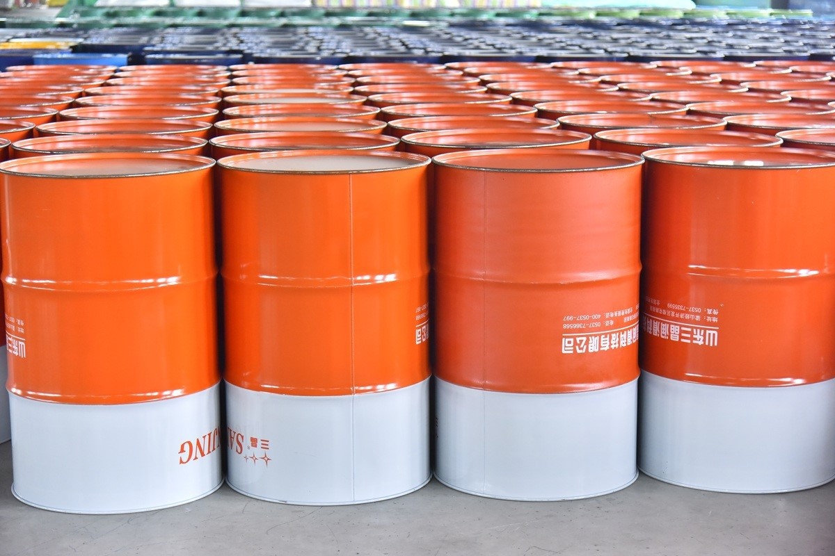 Global Energy Transition Accelerates Adoption of Environmentally Safe Hydraulic Oils